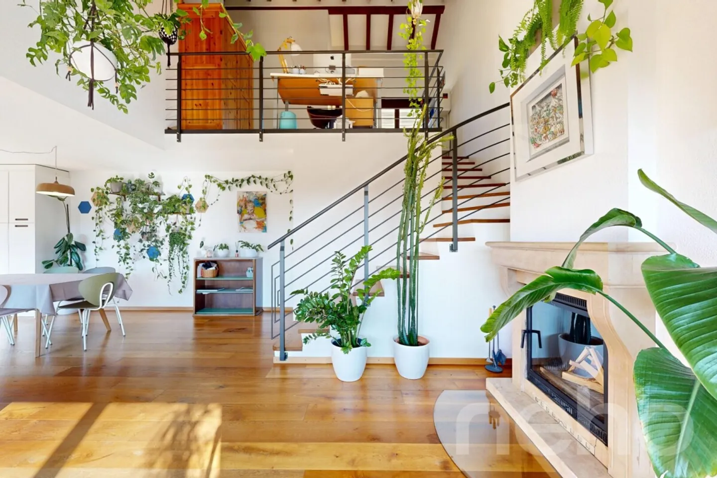 Lovely 4.5-room duplex in a peaceful location in Renens - Photo 3 of 12