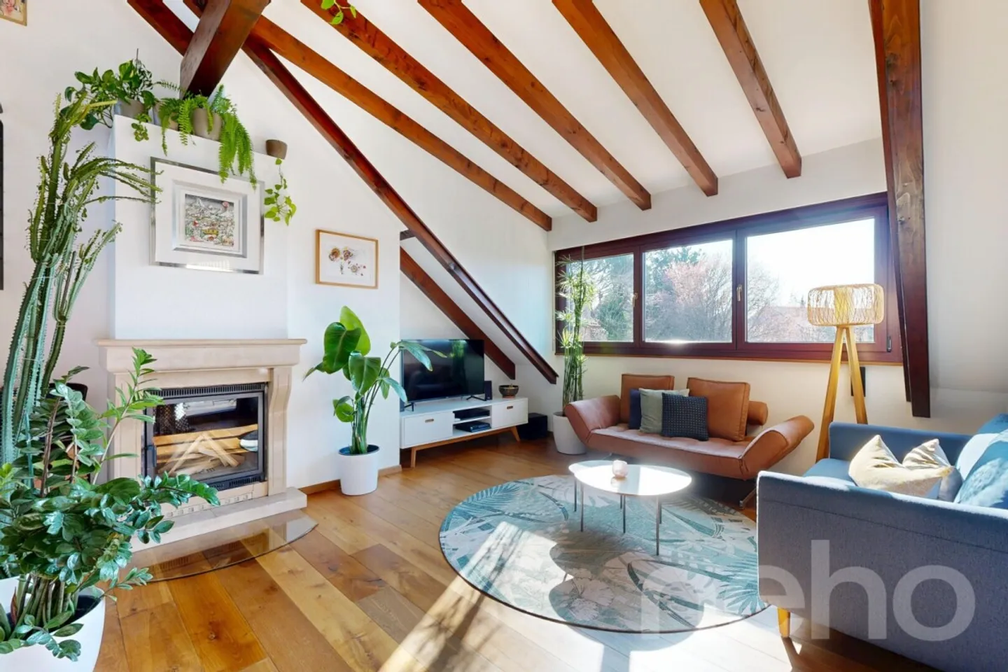 Lovely 4.5-room duplex in a peaceful location in Renens - Photo 1 of 12