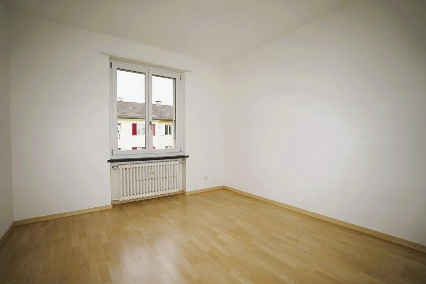 Helle Wohnung mit Balkon - Foto 5 von 7