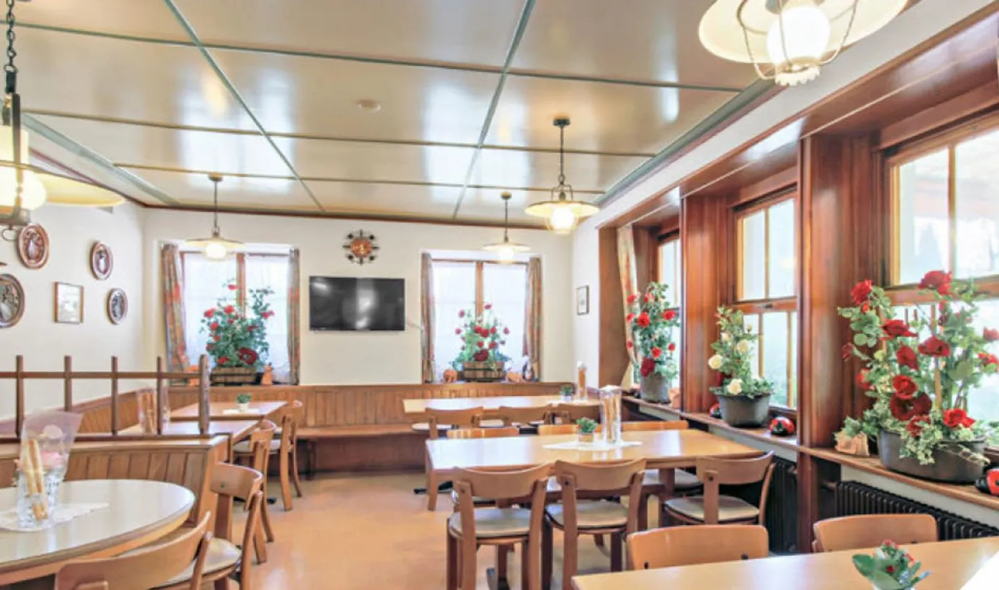 Caffè-ristorante attraente con diverse possibilità a Mammern - Foto 3 di 10