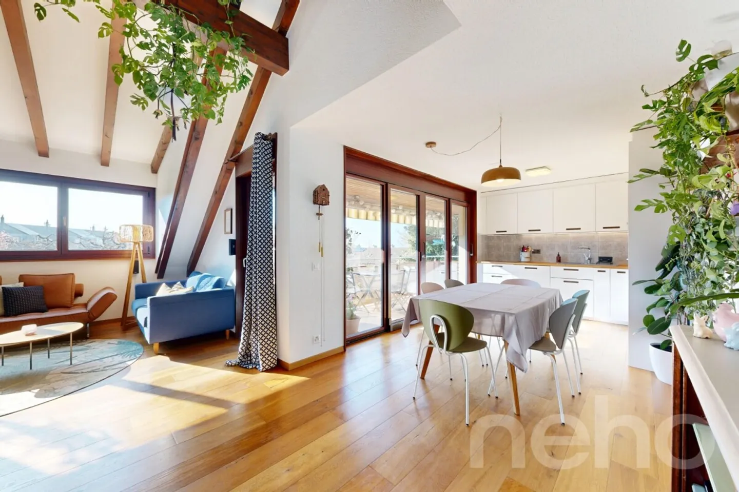 Lovely 4.5-room duplex in a peaceful location in Renens - Photo 4 of 12