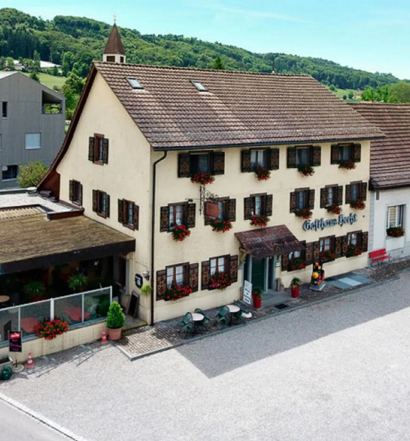 Caffè-ristorante attraente con diverse possibilità a Mammern - Foto 10 di 10