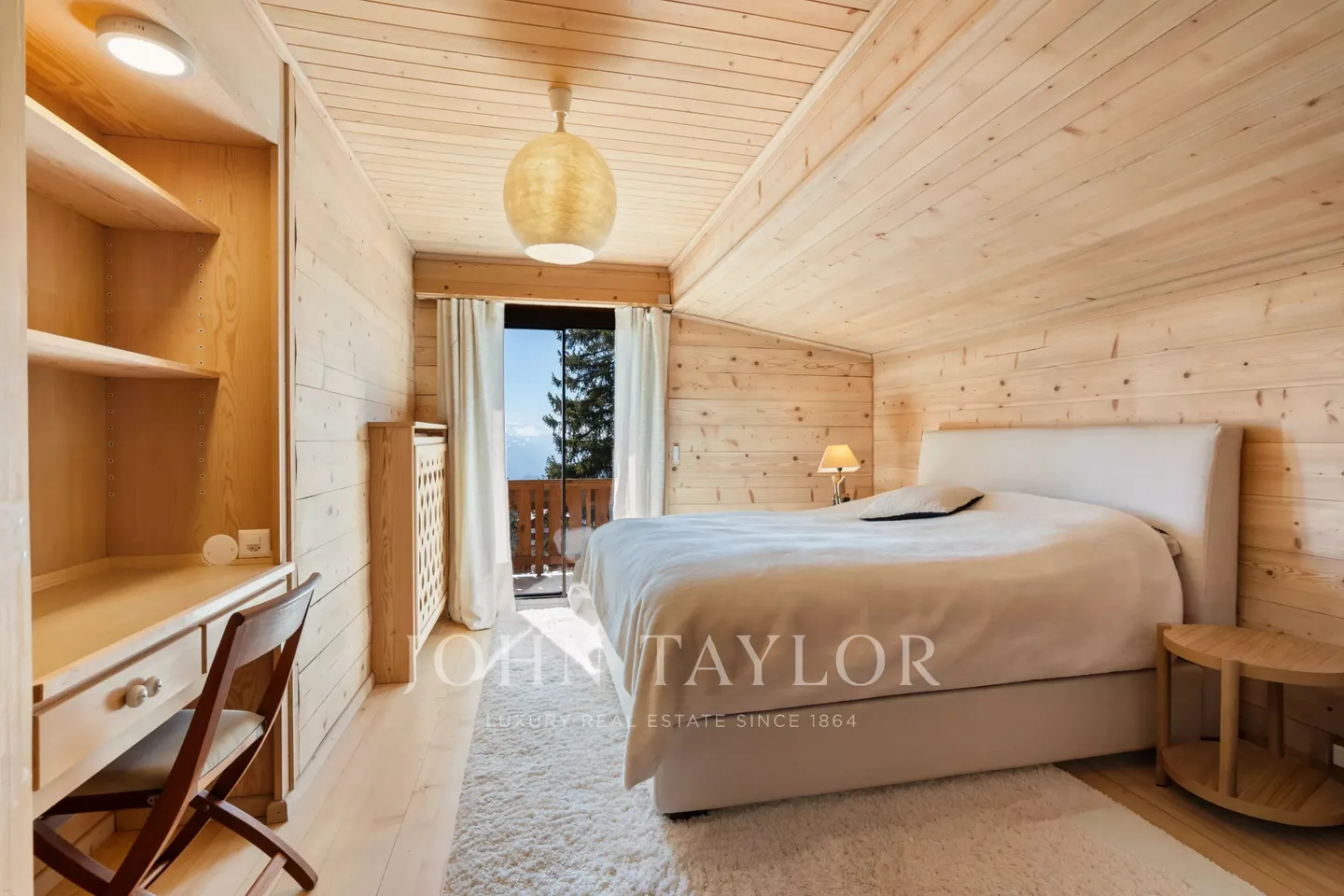 Geräumiges Chalet mit Alpenblick - Foto 4 von 10