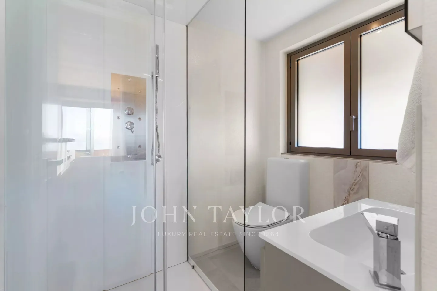 Geräumiges Chalet mit Alpenblick - Foto 7 von 10