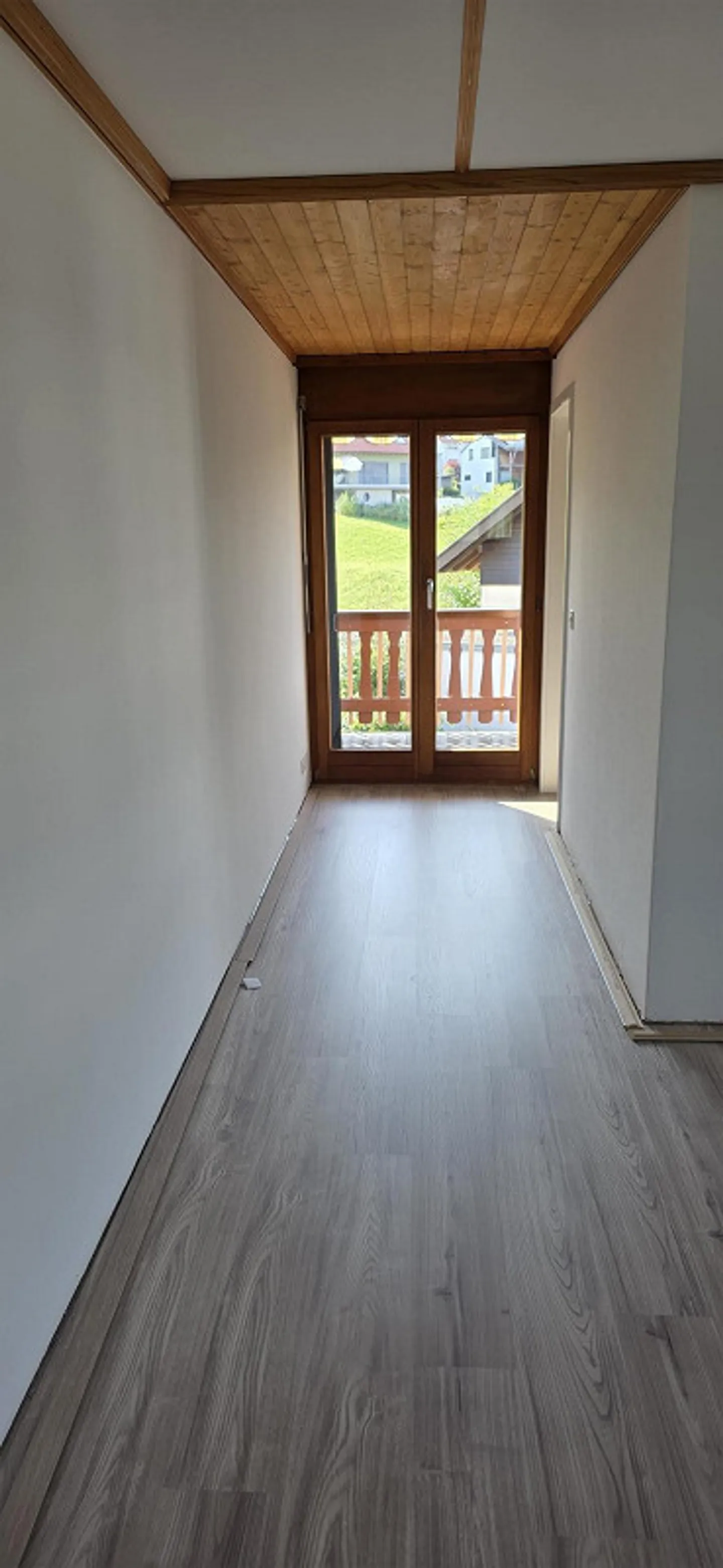 Spacious 4 1/2-room apartment in the green - Photo 12 of 19