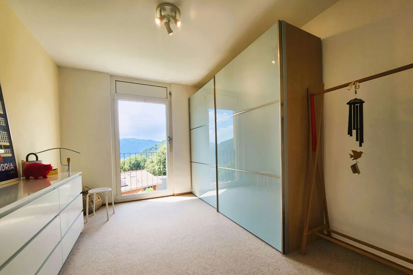 Residenza elegante con ampia vista sul paesaggio - Foto 9 di 13