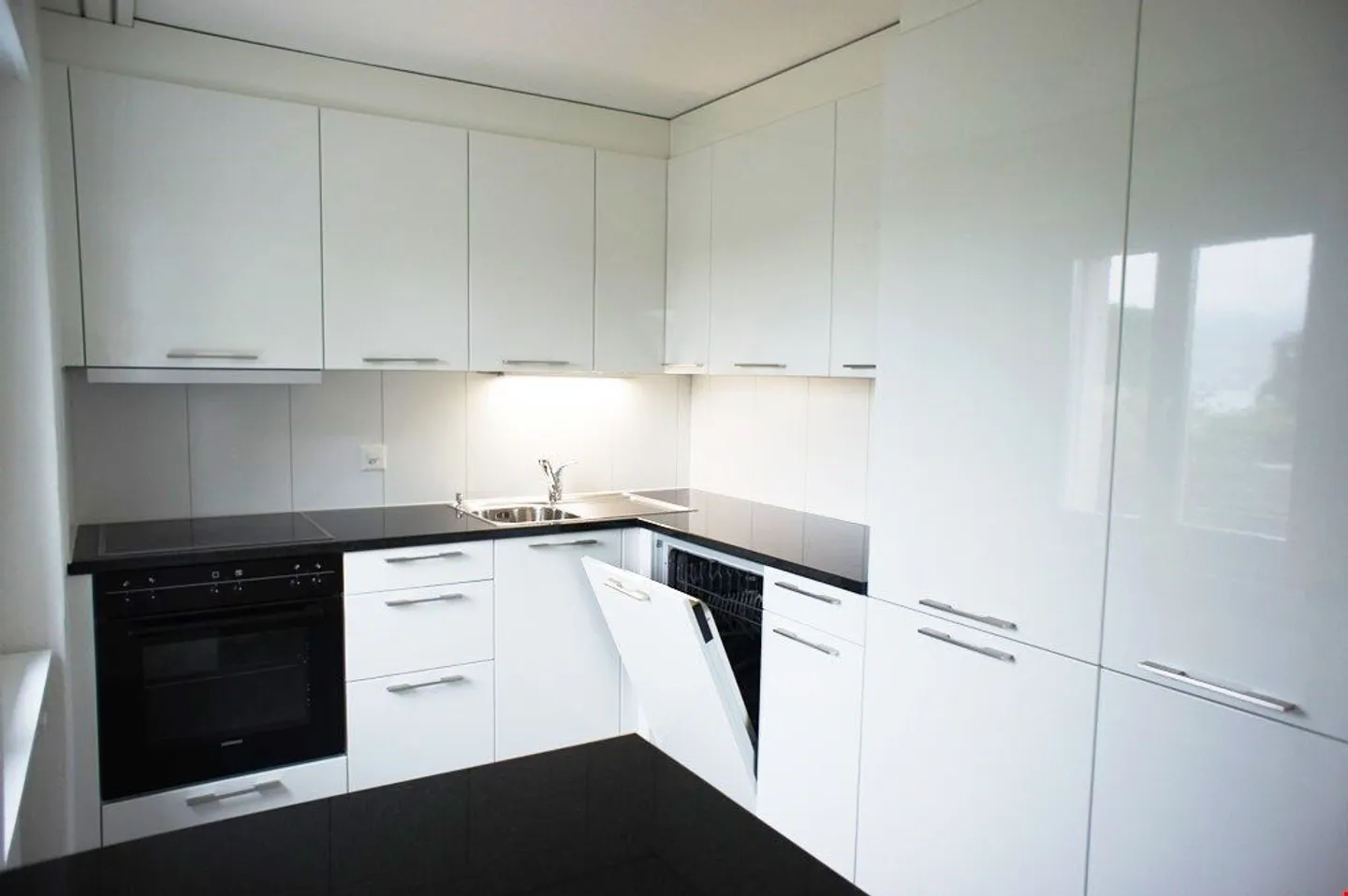 Modernes wohnen mit Seesicht! - Foto 2 von 13