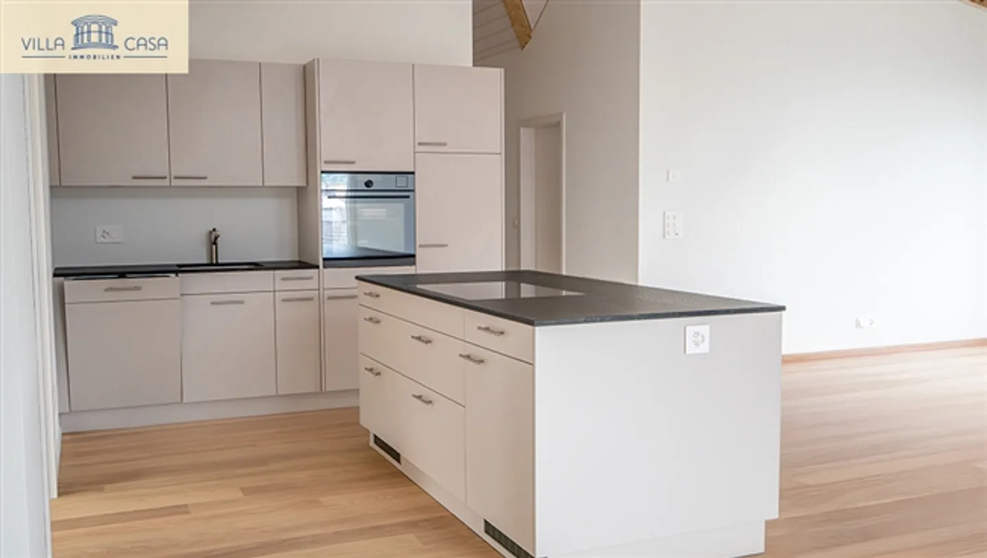 Appartement sous les combles de 4½ pièces avec vue sur le lac à Spiez - Idéal pour le télétravail ! - Photo 4 sur 15