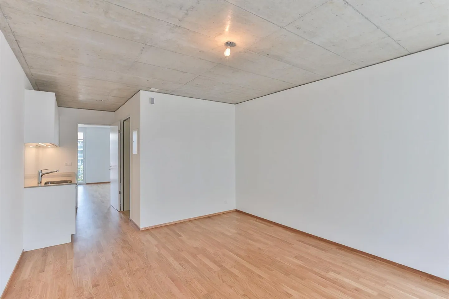 Appartement moderne 2.5 pièces - Photo 3 sur 12