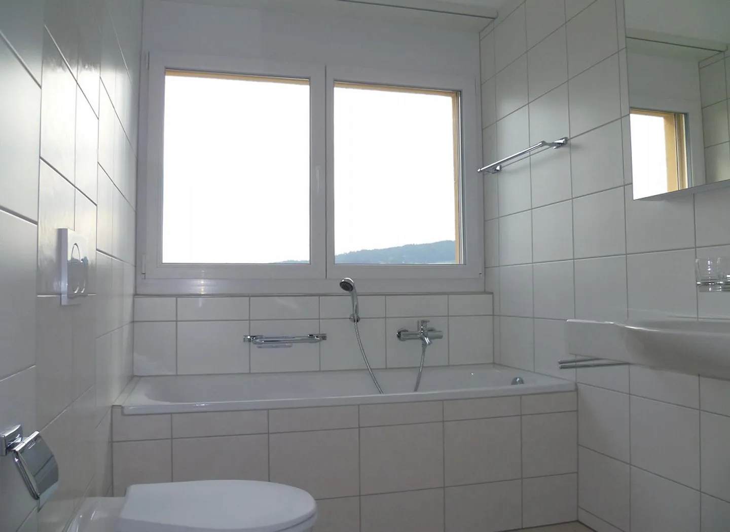 Living with a lot of privacy - Photo 4 of 5