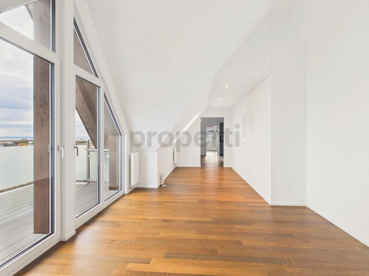 Modern 3-room apartment with balcony, Güttingen - Photo 1 of 12