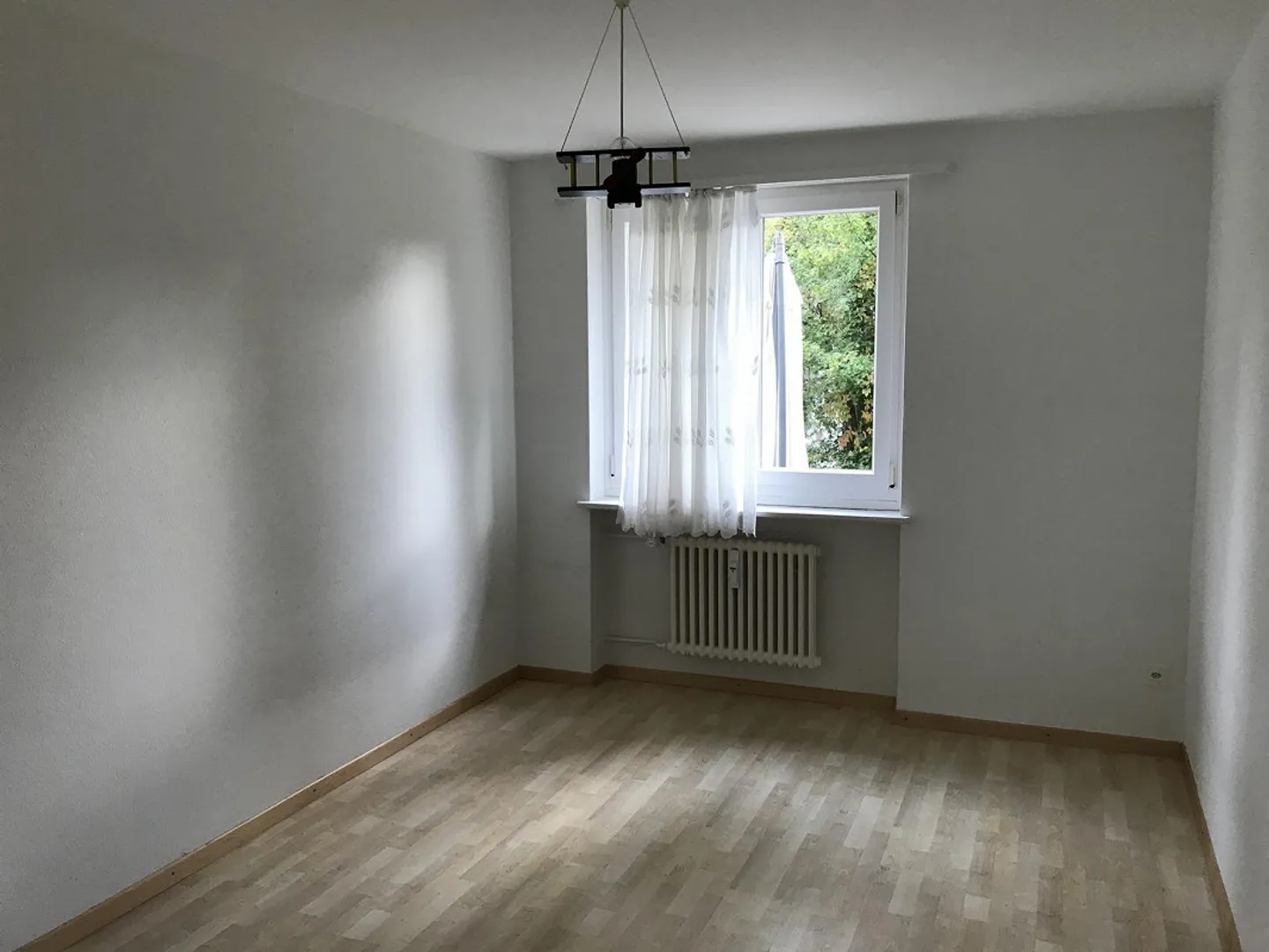 Affordable and centrally located - 3-room ground floor apartment - Photo 8 of 11