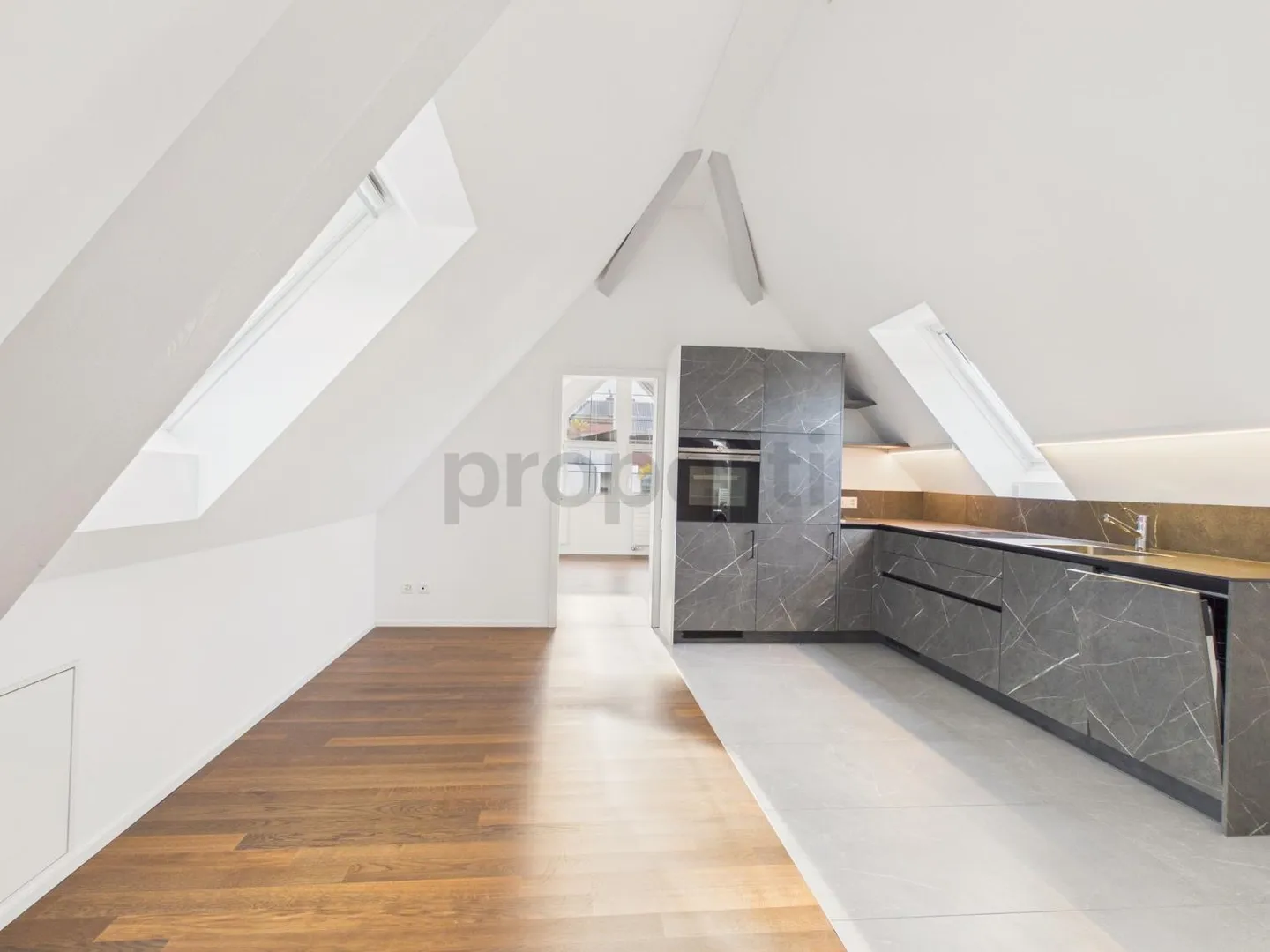 Modern 3-room apartment with balcony, Güttingen - Photo 4 of 12