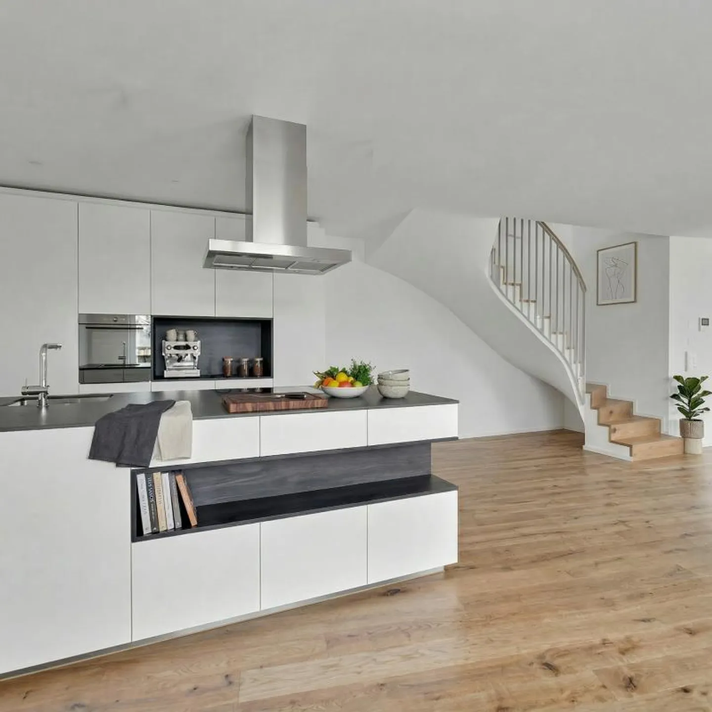 Stilvolle Maisonette im Grünen - Foto 1 von 10
