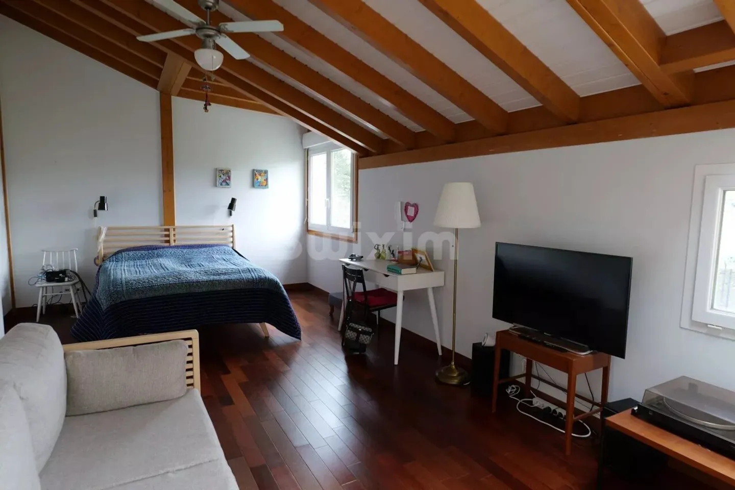 villa familiare con grande giardino e 4 camere da letto - Foto 6 di 7