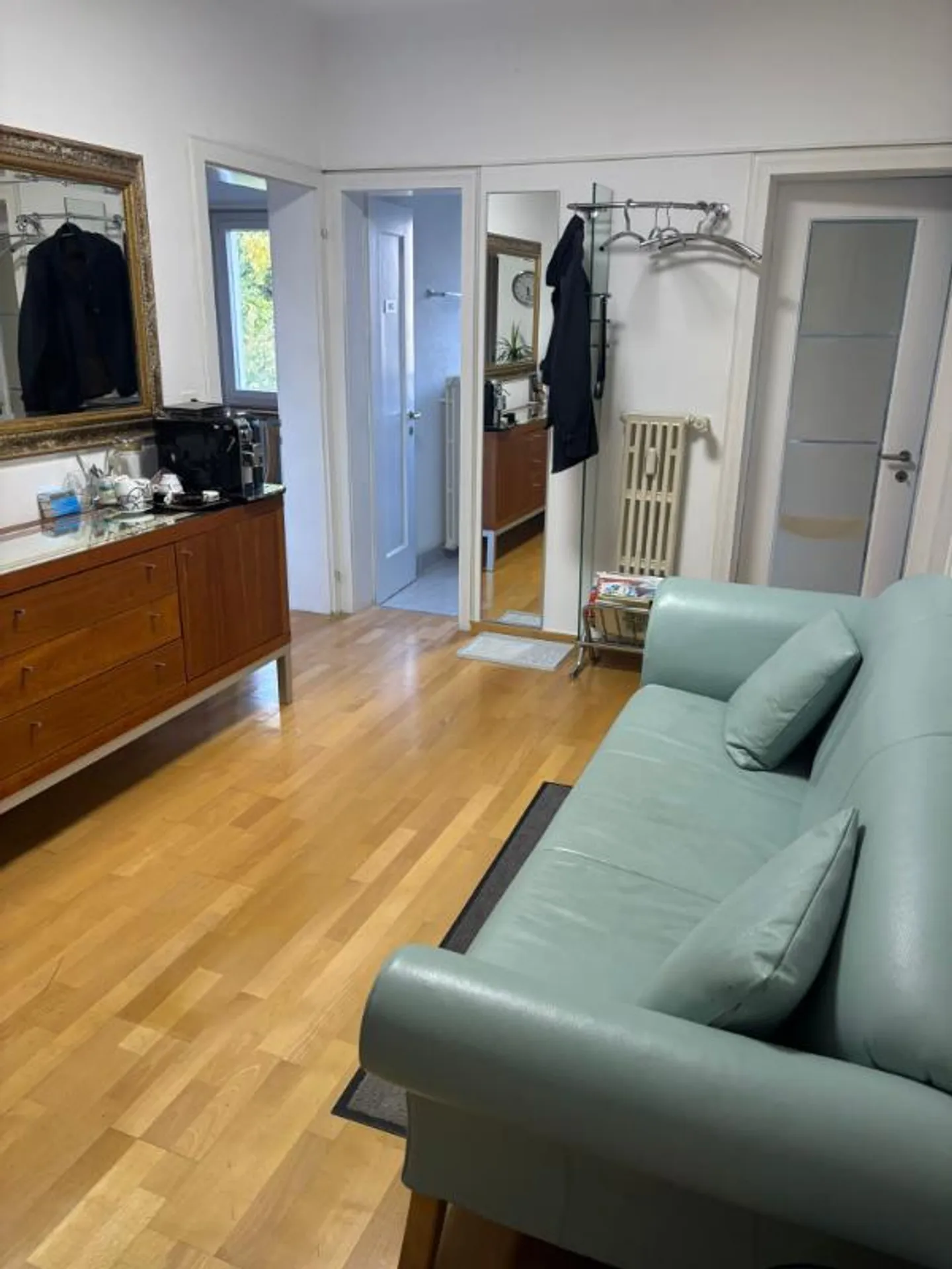 Bureau - Photo 1 sur 2