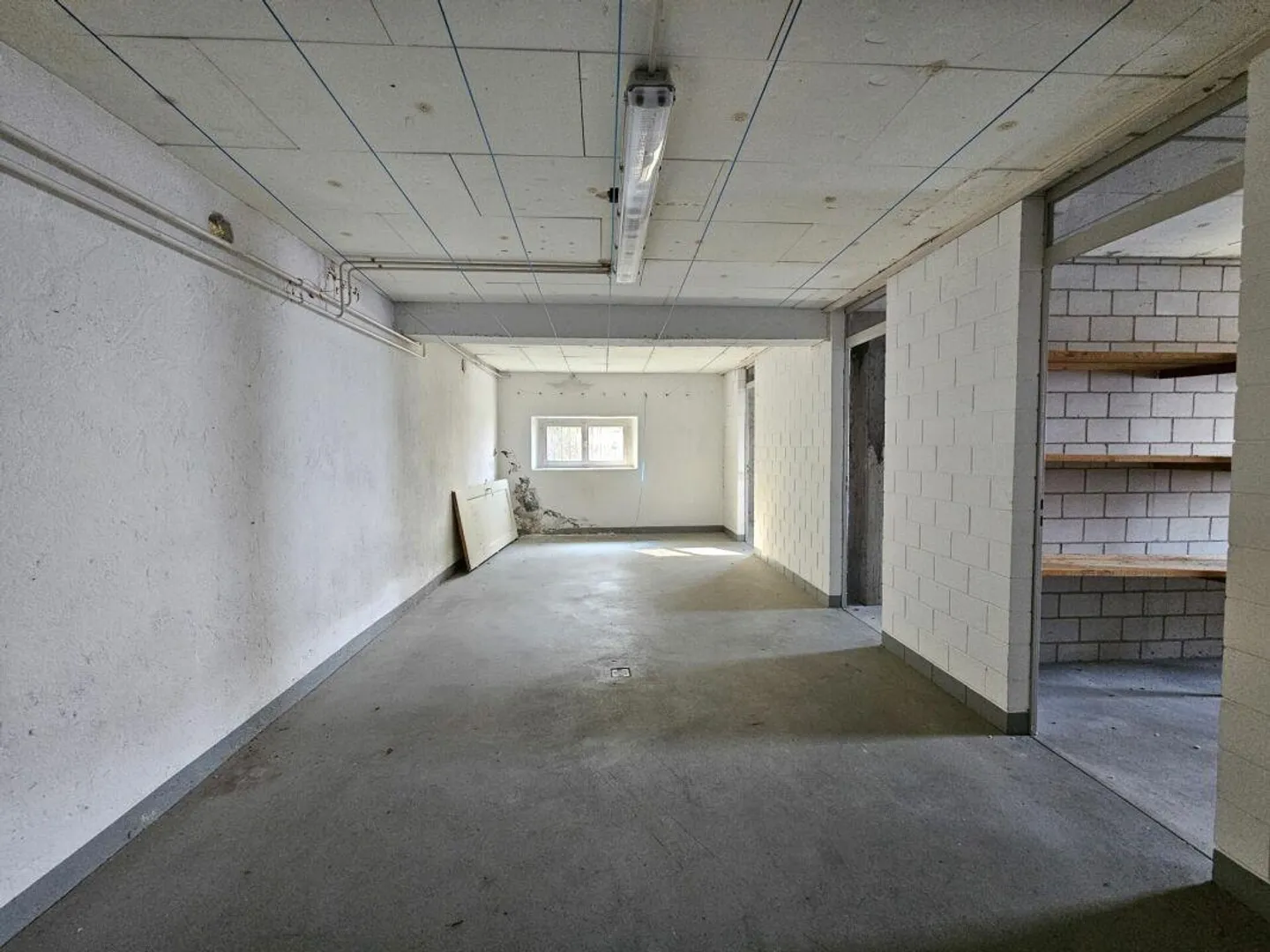 GAMBAROGNO - Renovierungsbedürftige Liegenschaft mit drei Wohnungen - Foto 19 von 21
