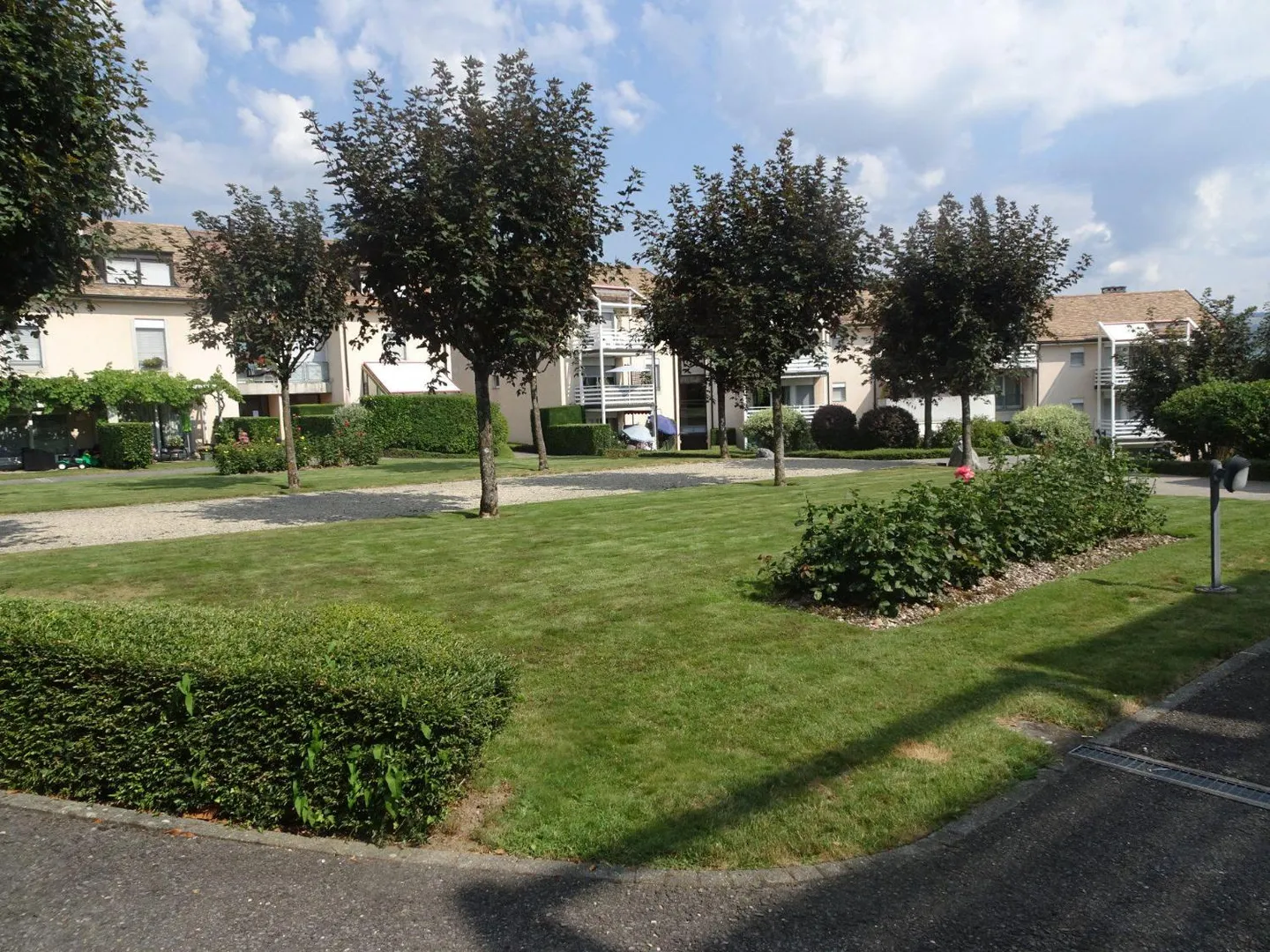 Bel appartement de 3,5 pièces avec deux terrasses au 2ème étage - Photo 1 sur 7