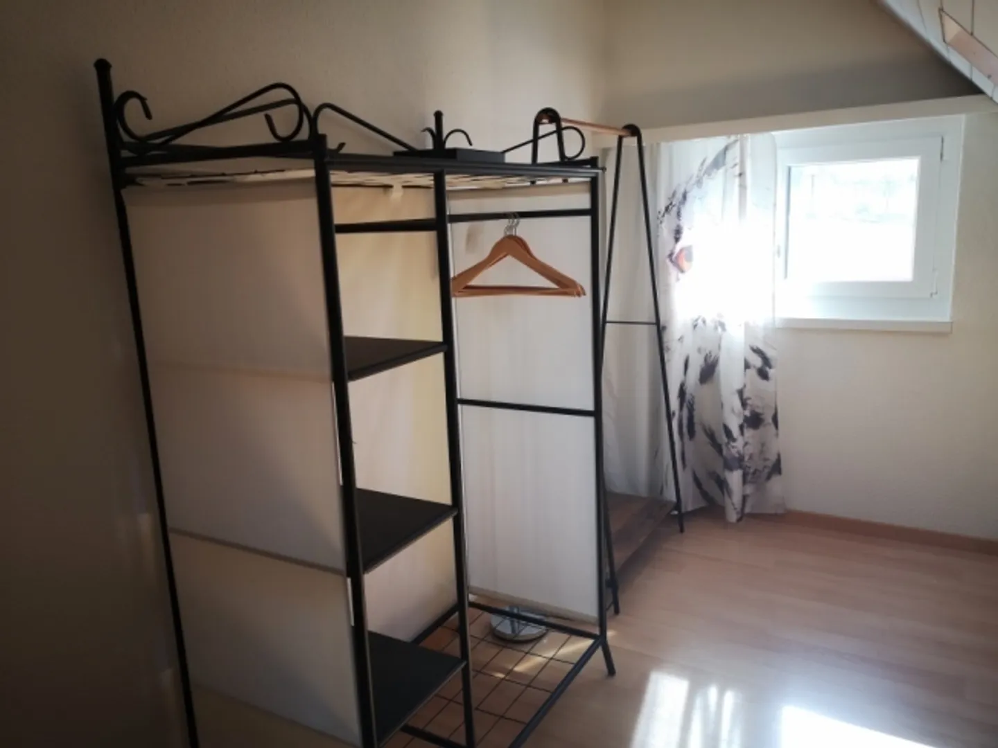 2½ ROOM ATTIC APARTMENT IN NETSTAL (GL), FURNISHED, TEMPORARY - Photo 6 of 10