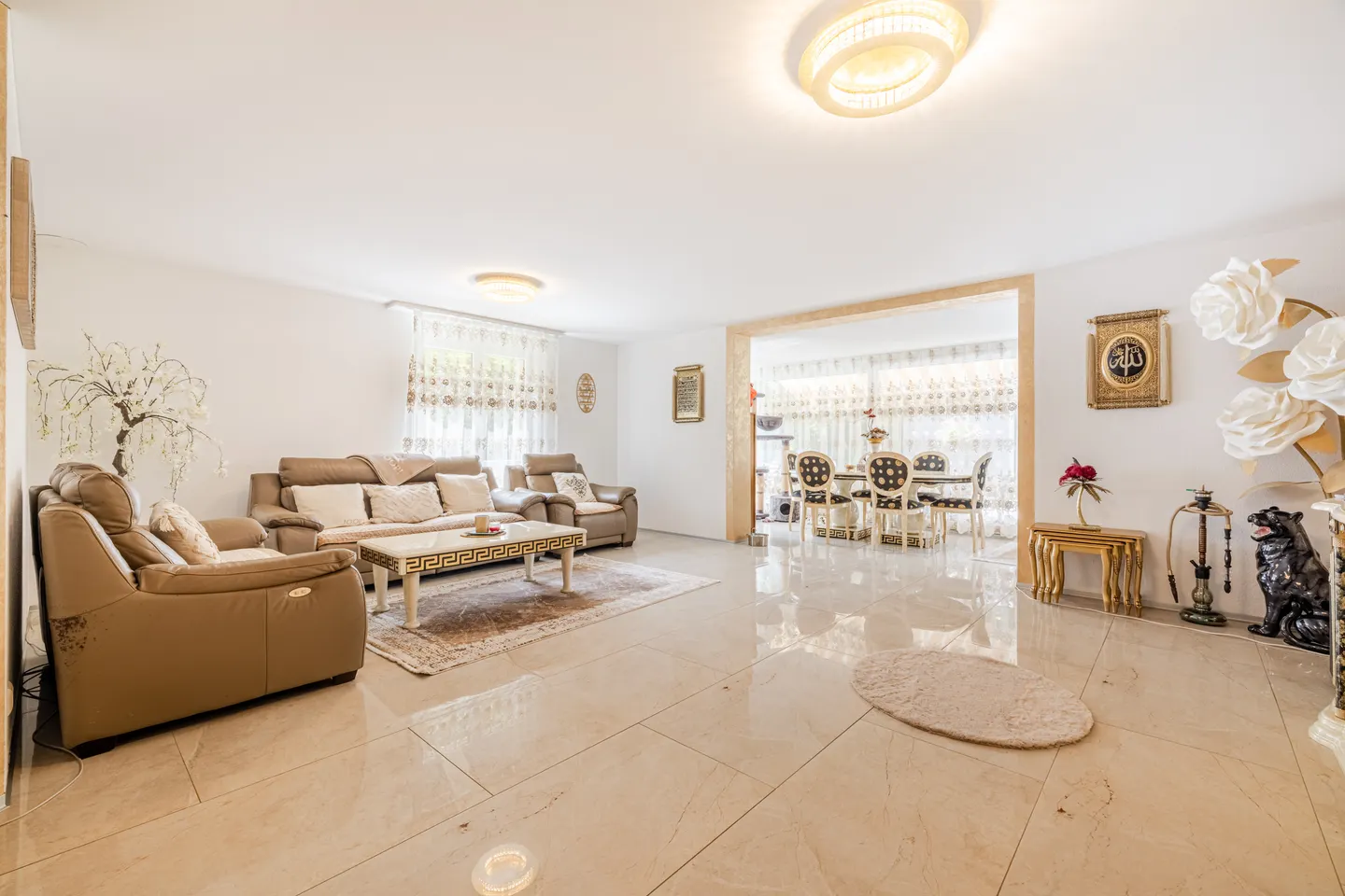 Appartamento elegante e moderno con ampia terrazza e molto spazio - Foto 2 di 9