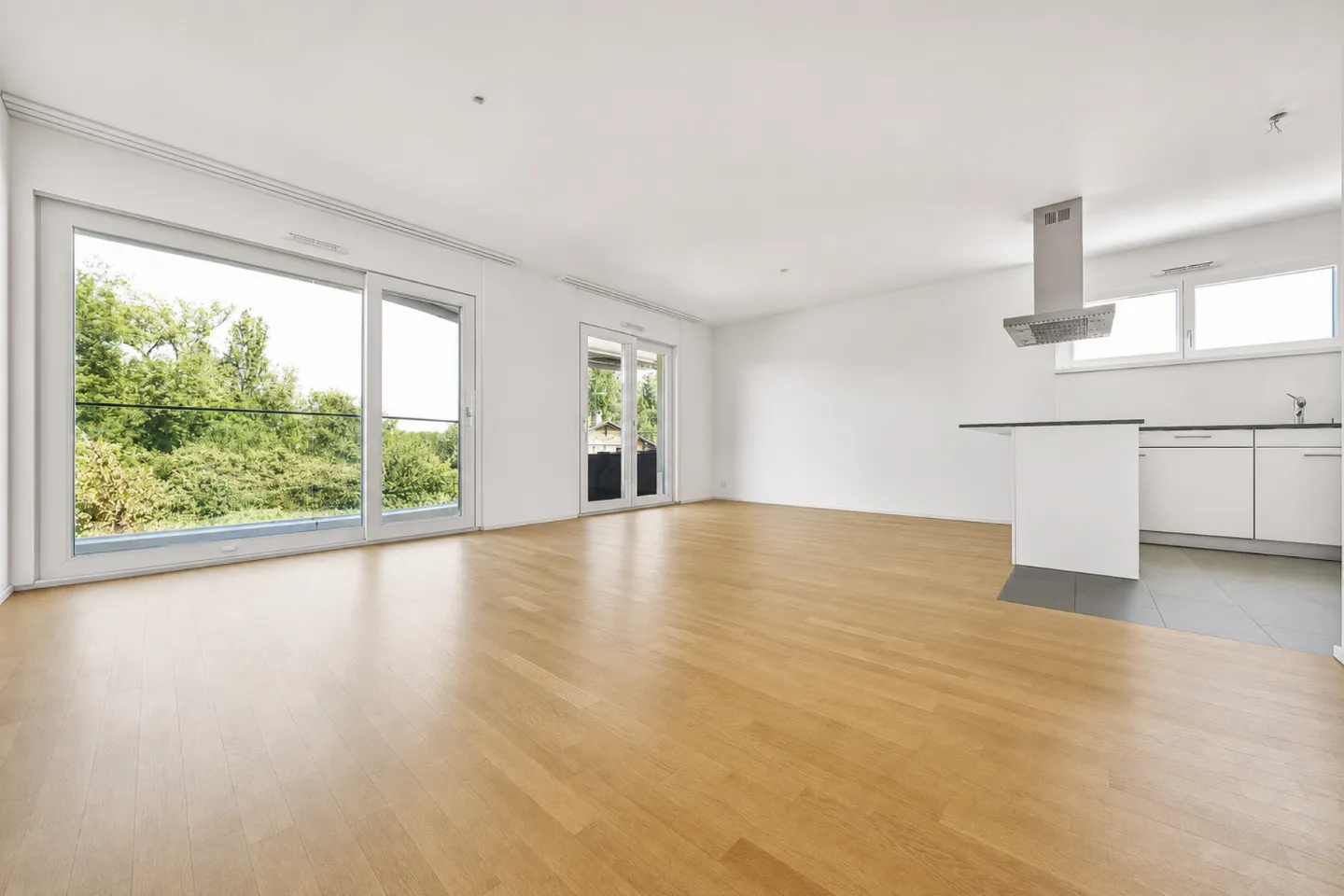 Appartement de Luxe avec Terrasse - Photo 2 sur 9