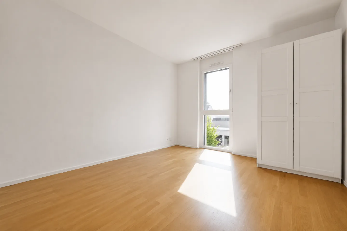 Appartement de Luxe avec Terrasse - Photo 7 sur 9