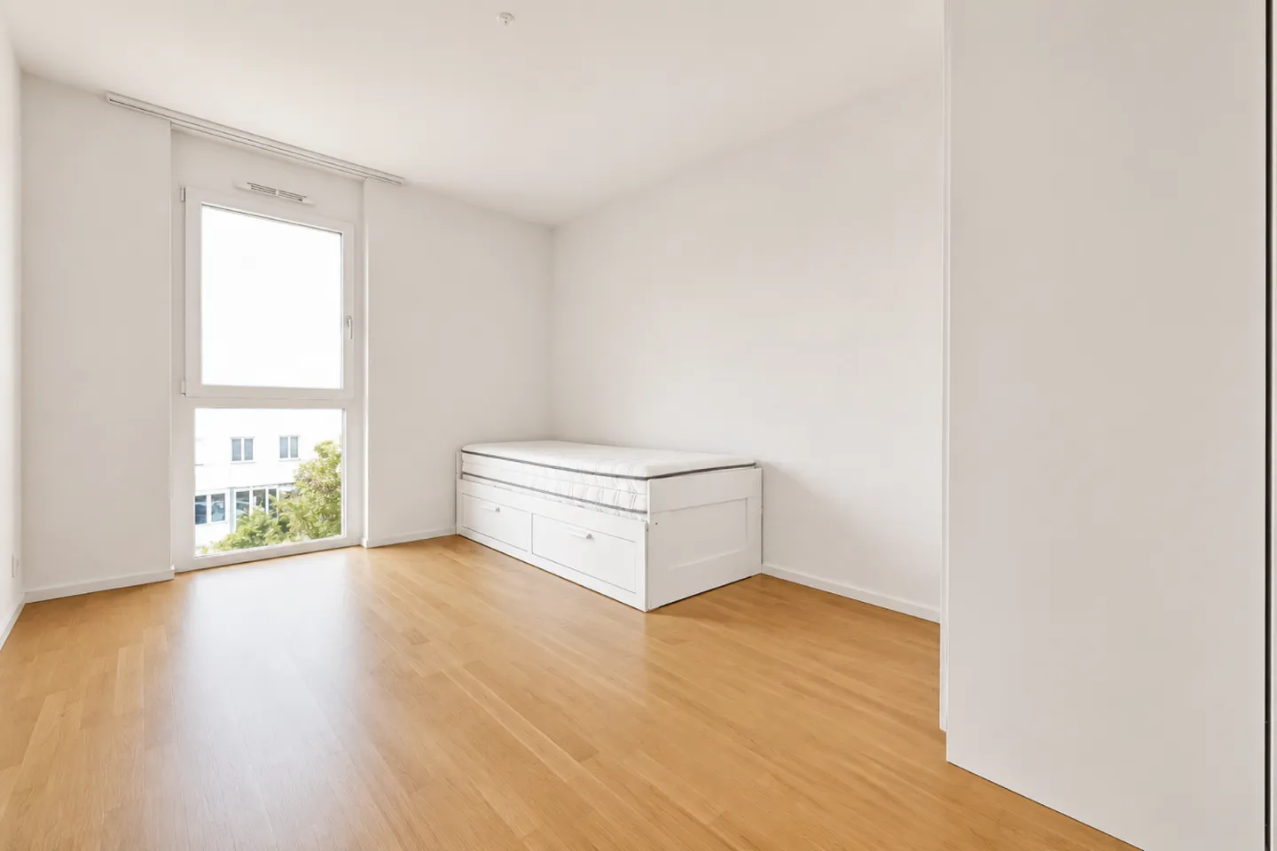 Appartement de Luxe avec Terrasse - Photo 8 sur 9
