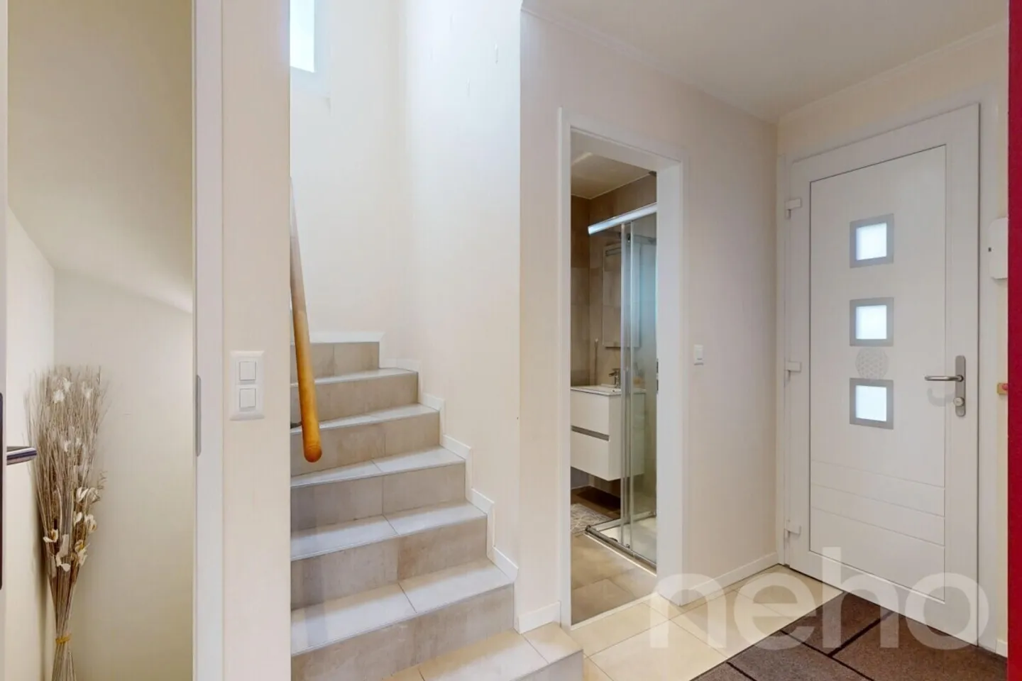 Helles Familienhaus mit Garten - Foto 7 von 12