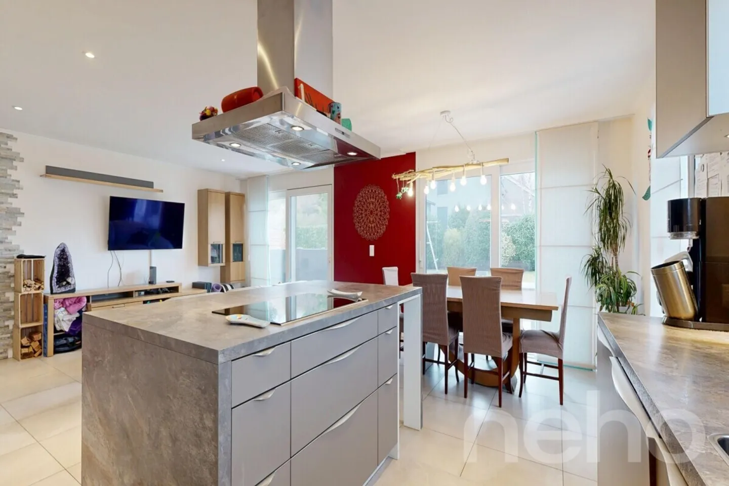 Helles Familienhaus mit Garten - Foto 10 von 12