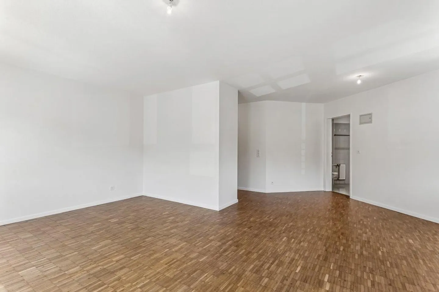 Appartement Charmant dans Quartier Calme - Photo 3 sur 8