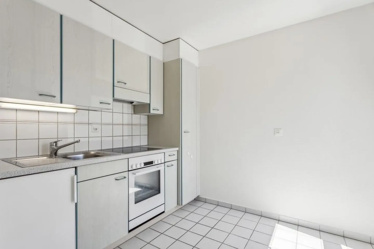 Appartement Charmant dans Quartier Calme - Photo 7 sur 8
