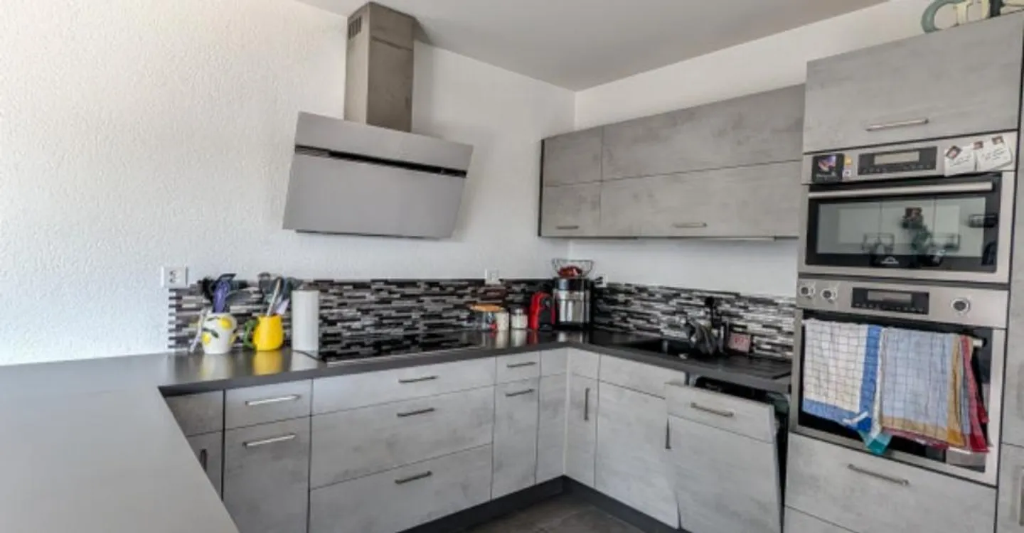 Preissenkung für diese superbe 4 Zimmer! Panoramaterrasse! - Foto 1 von 10