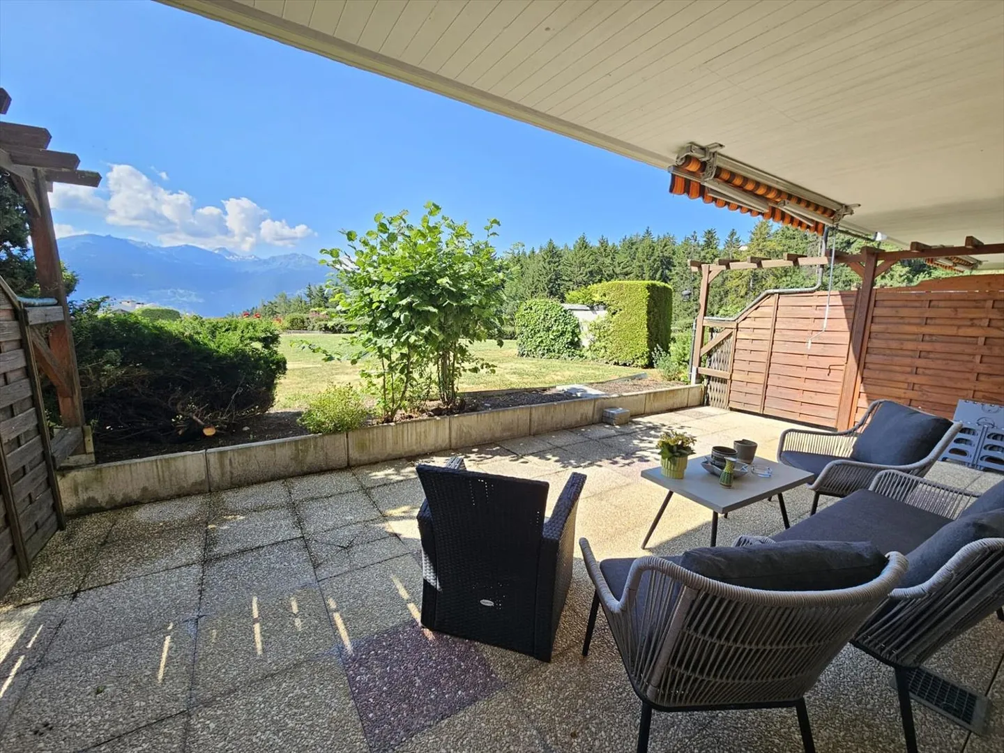 2-room apartment in Crans-Montana - Photo 8 of 10