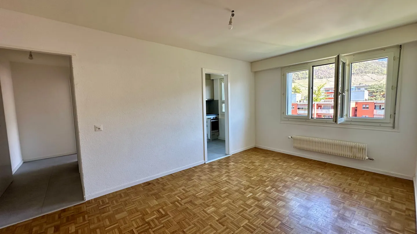 Ampio appartamento 3.5 locali - Foto 6 di 7