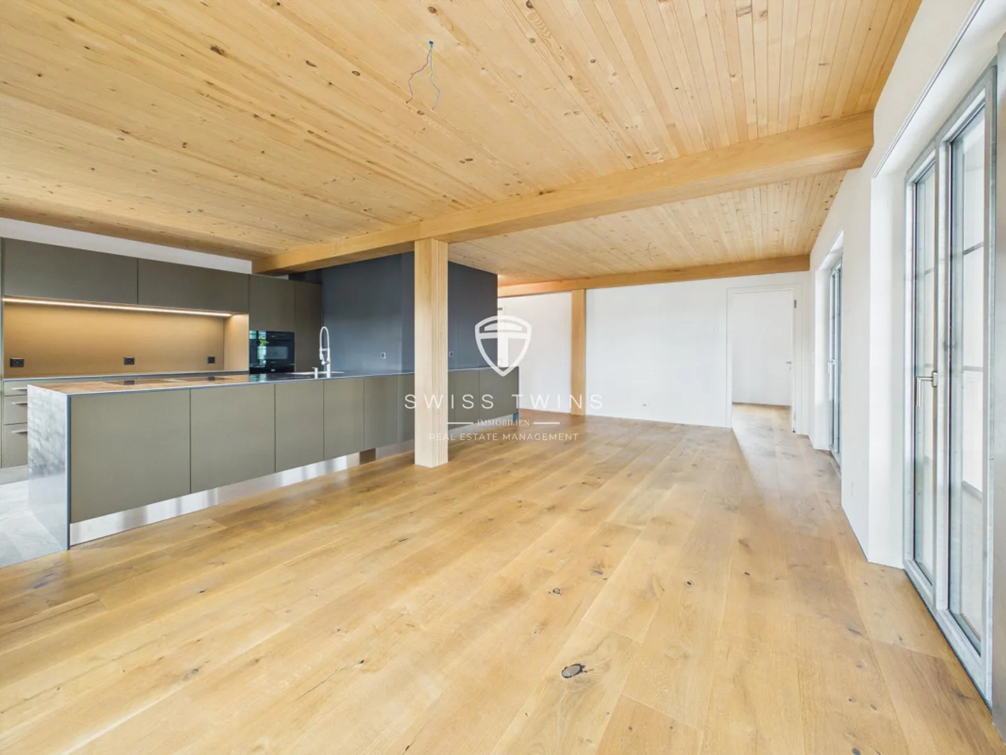 4.5-Zi.-Wohnung mit 35 m² Balkon in Mettmenstetten - Foto 4 von 13
