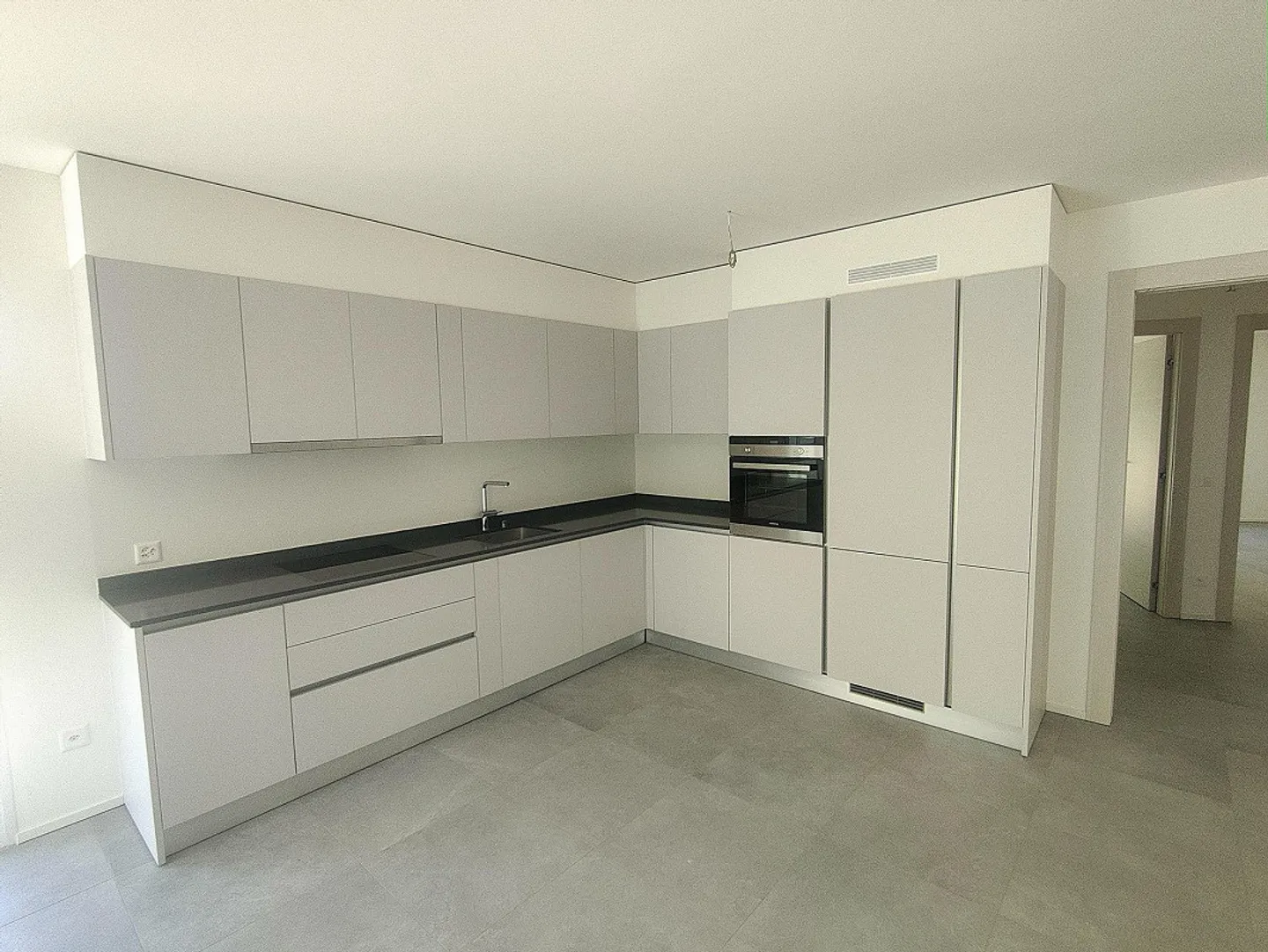 New 3.5-room apartment in Claro - Photo 9 of 14