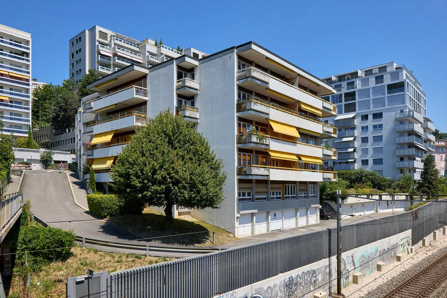 Commerce - Photo 1 sur 4