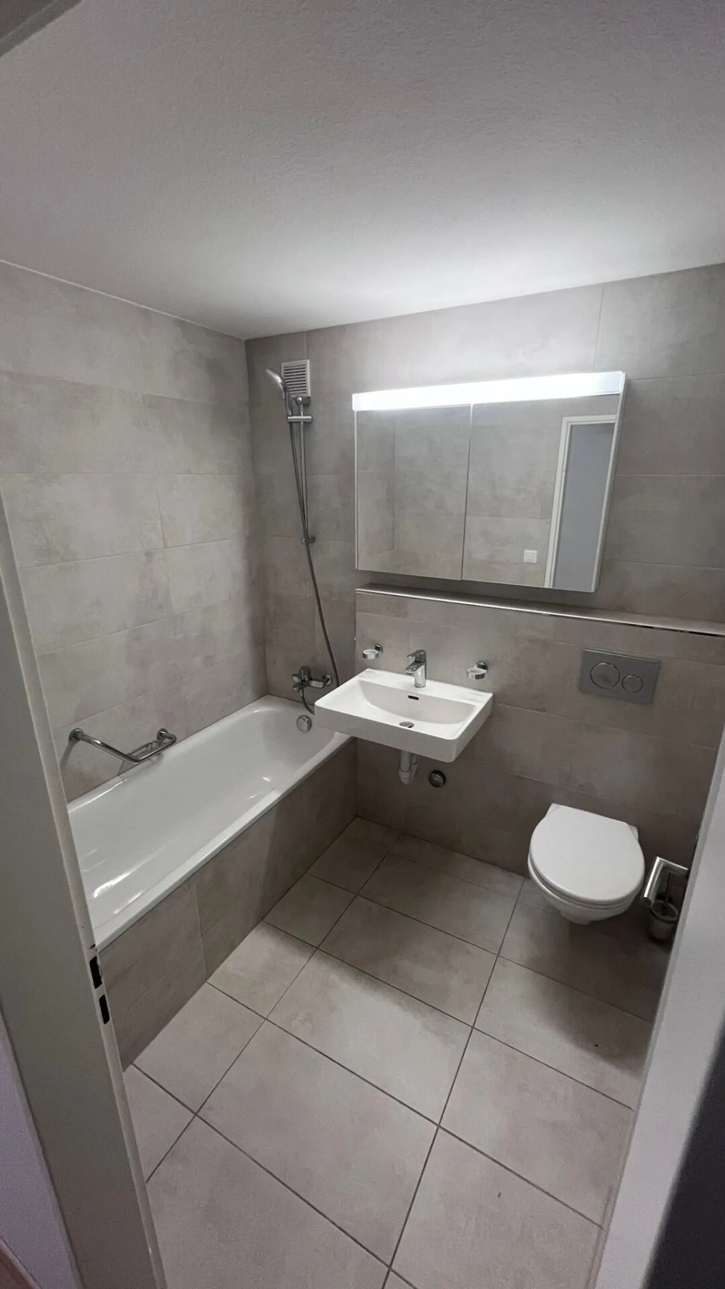 Wohnung mieten - Foto 3 von 10