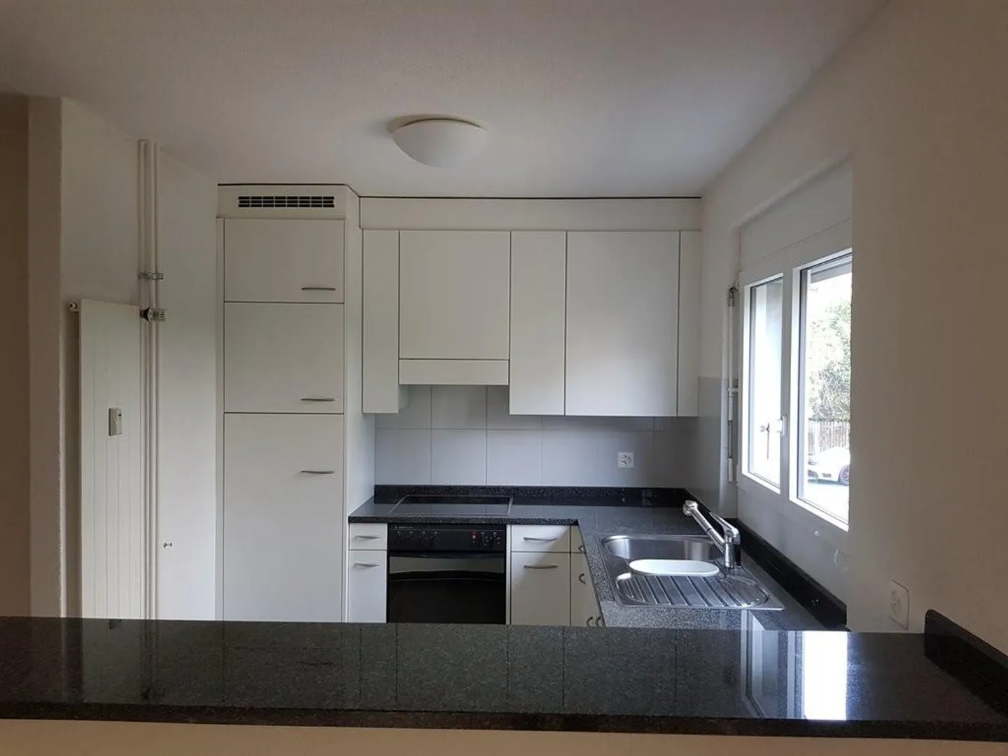 AFFITTARE SENZA CAUZIONE - Appartamento situato in posizione centrale in un quartiere tranquillo - Foto 2 di 4