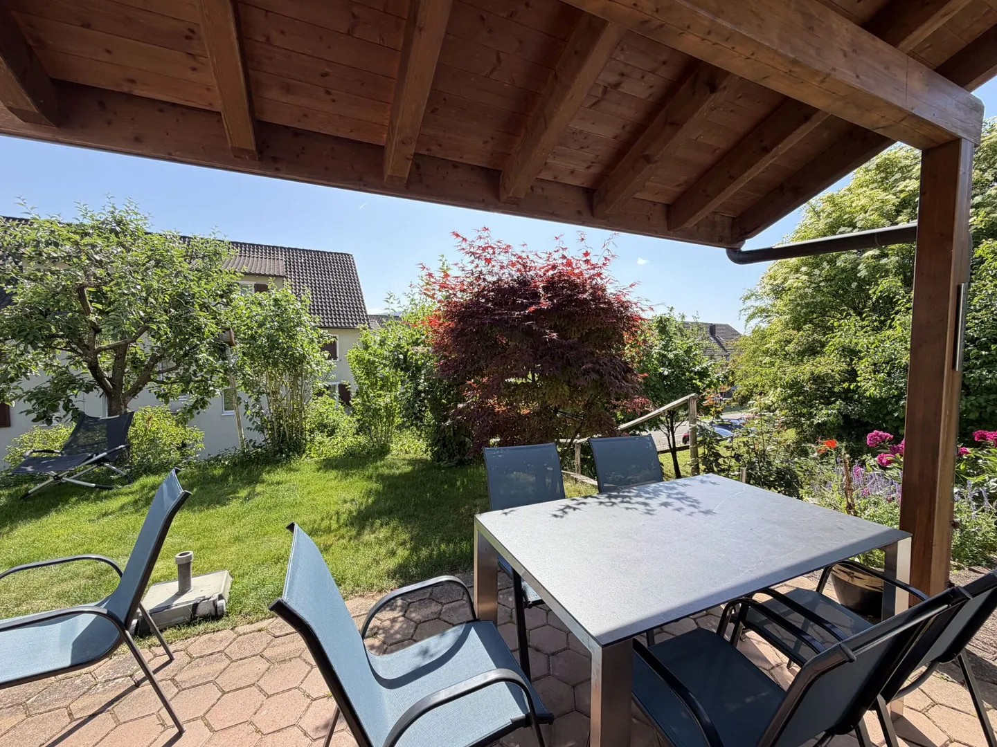 Maison semi-détachée de 5,5 pièces avec garage - Photo 2 sur 31
