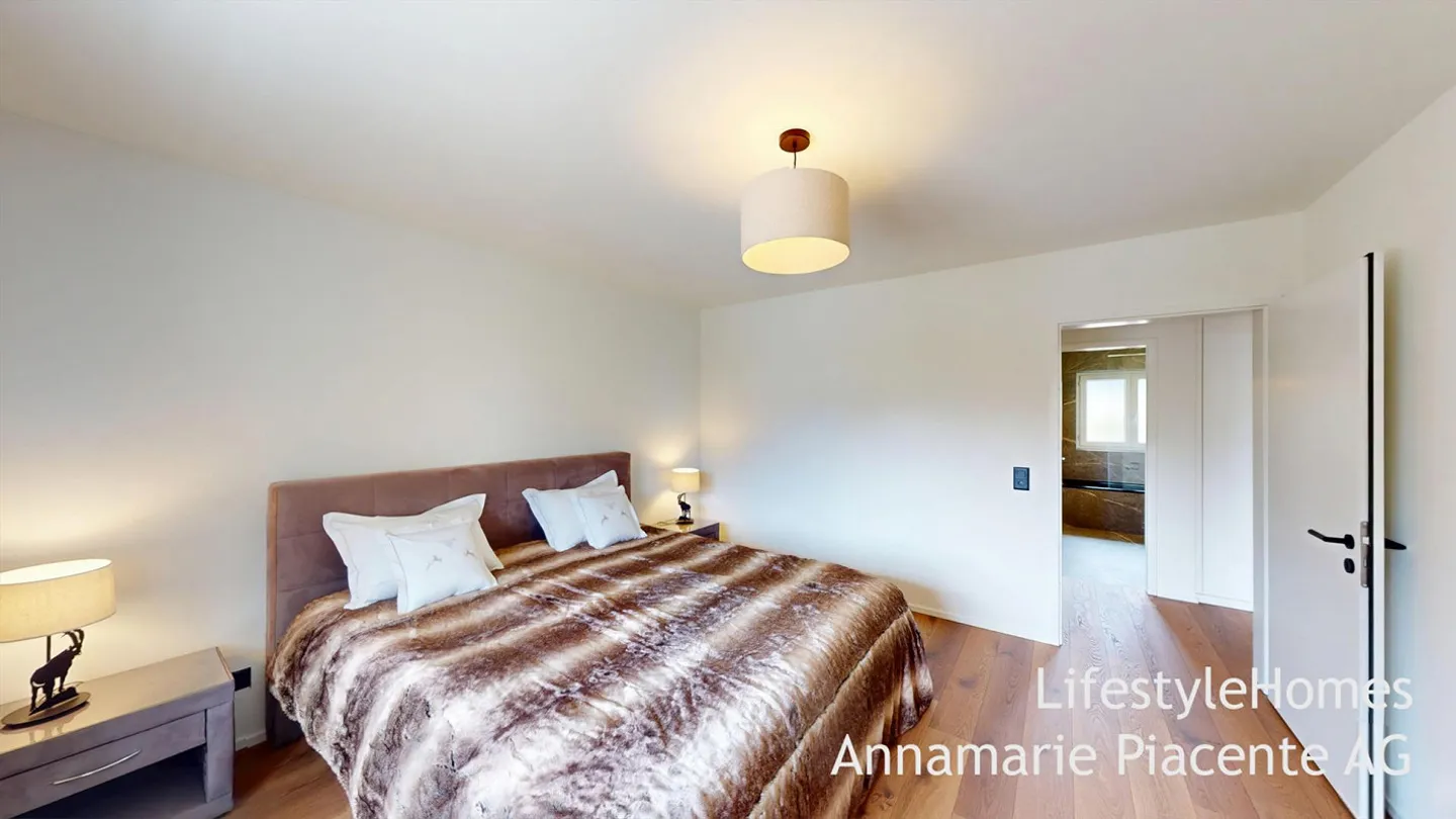 PENTHOUSE - Photo 7 of 17
