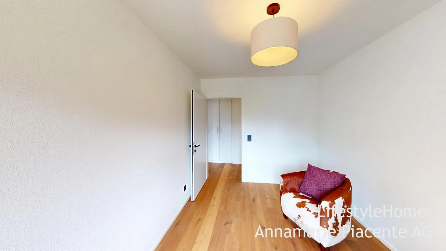 PENTHOUSE - Photo 10 of 17
