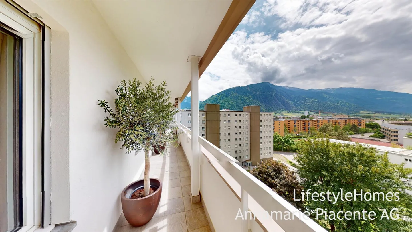 PENTHOUSE - Photo 15 of 17