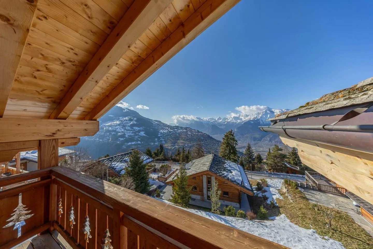 Spazioso chalet con vista mozzafiato vicino agli impianti di risalita - Foto 21 di 24