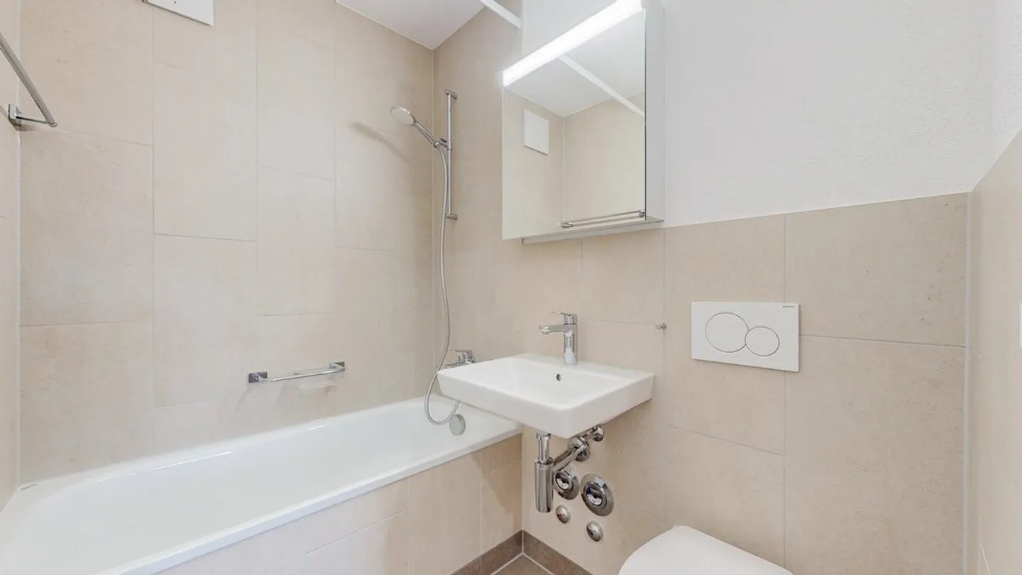 Apartment for rent - Photo 7 of 9