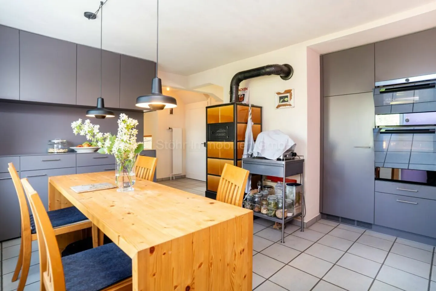 Charming 5.5-room semi-detached house with wonderful surroundings - Photo 21 of 24