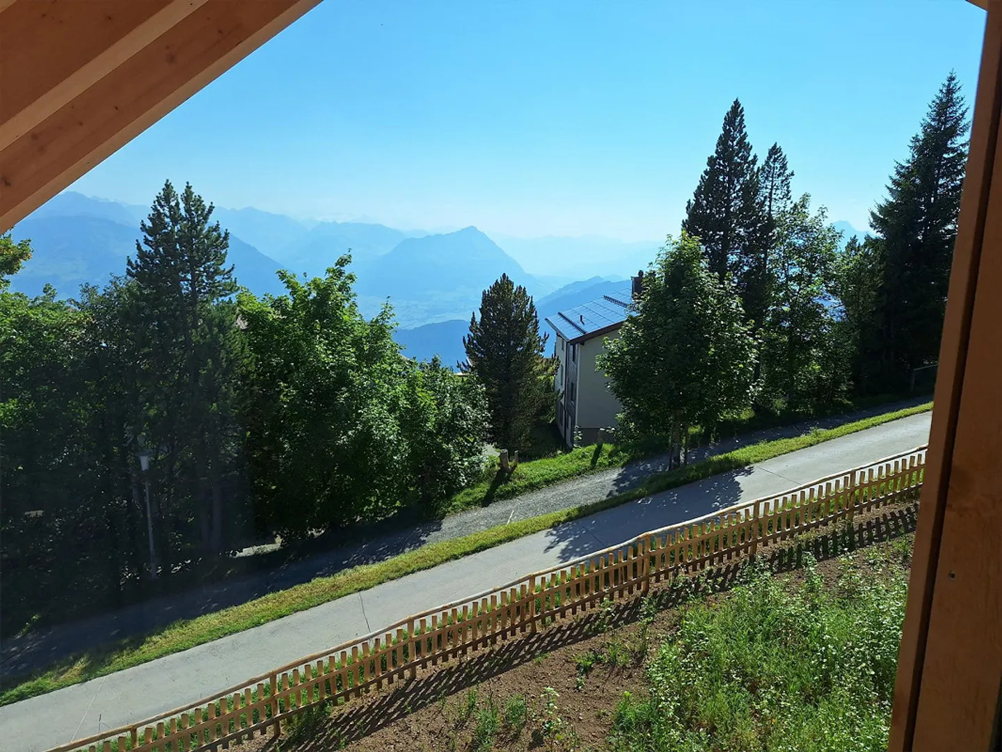 Möblierte, sonnige 4,5 Zimmer-Maisonette-Wohnung auf Rigi First - Foto 12 von 20