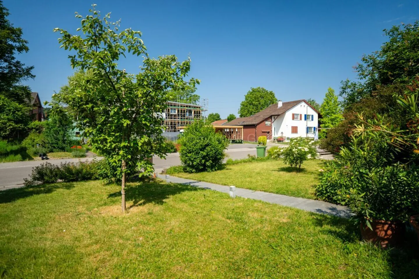 Charming 5.5-room semi-detached house with wonderful surroundings - Photo 24 of 24