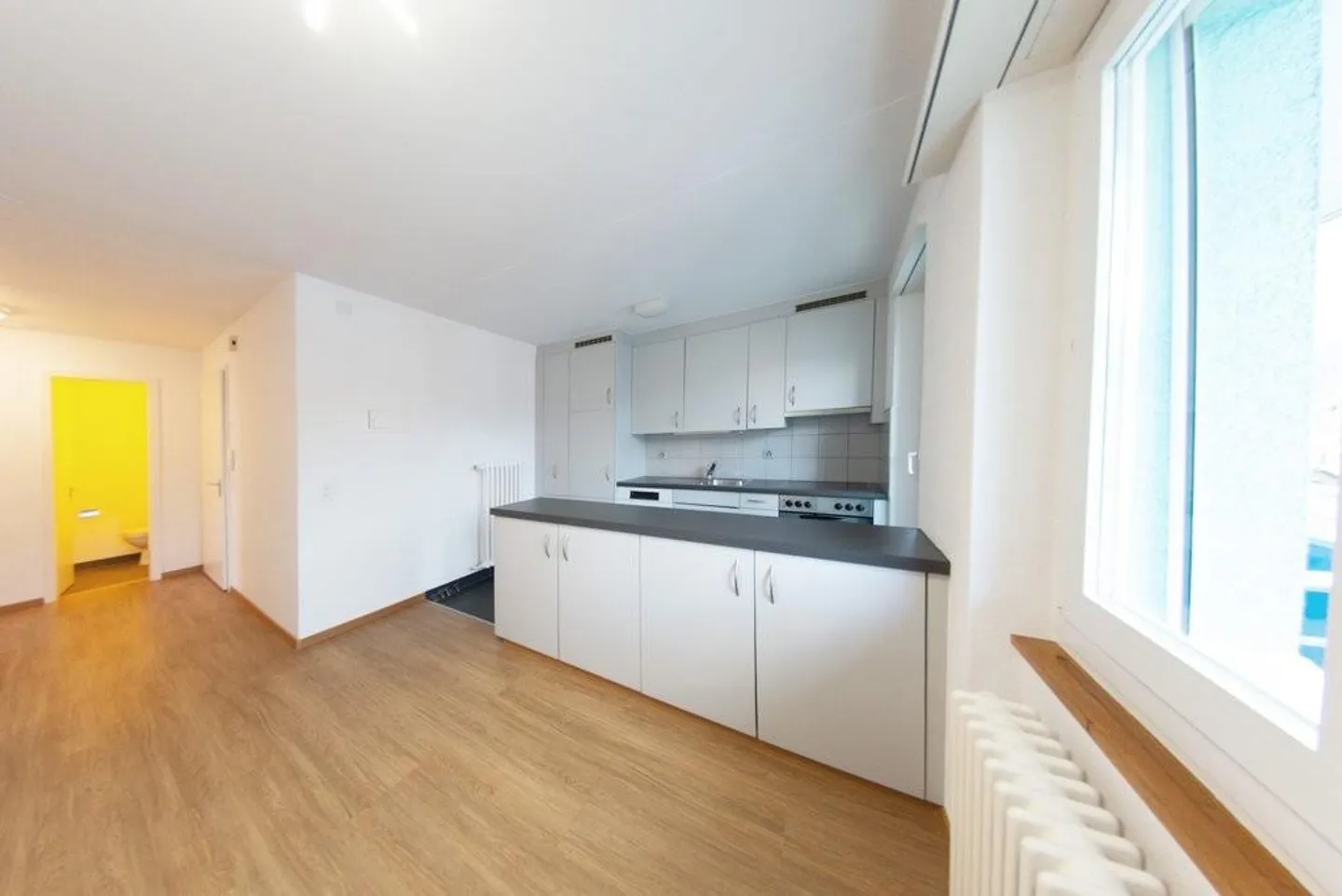 Grosszügige 4.5 Zimmerwohnung - Foto 3 von 10