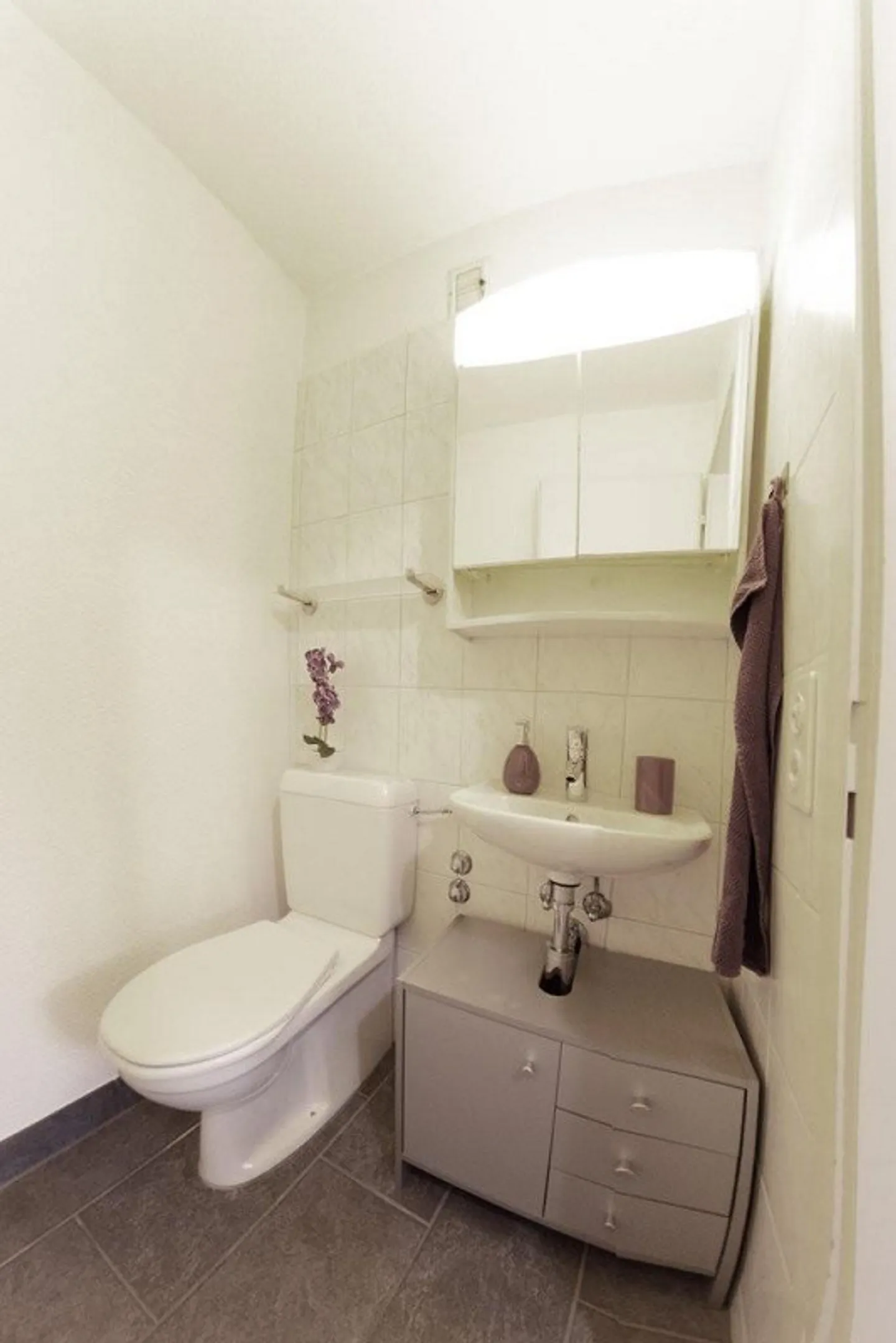 Grosszügige 4.5 Zimmerwohnung - Foto 4 von 10